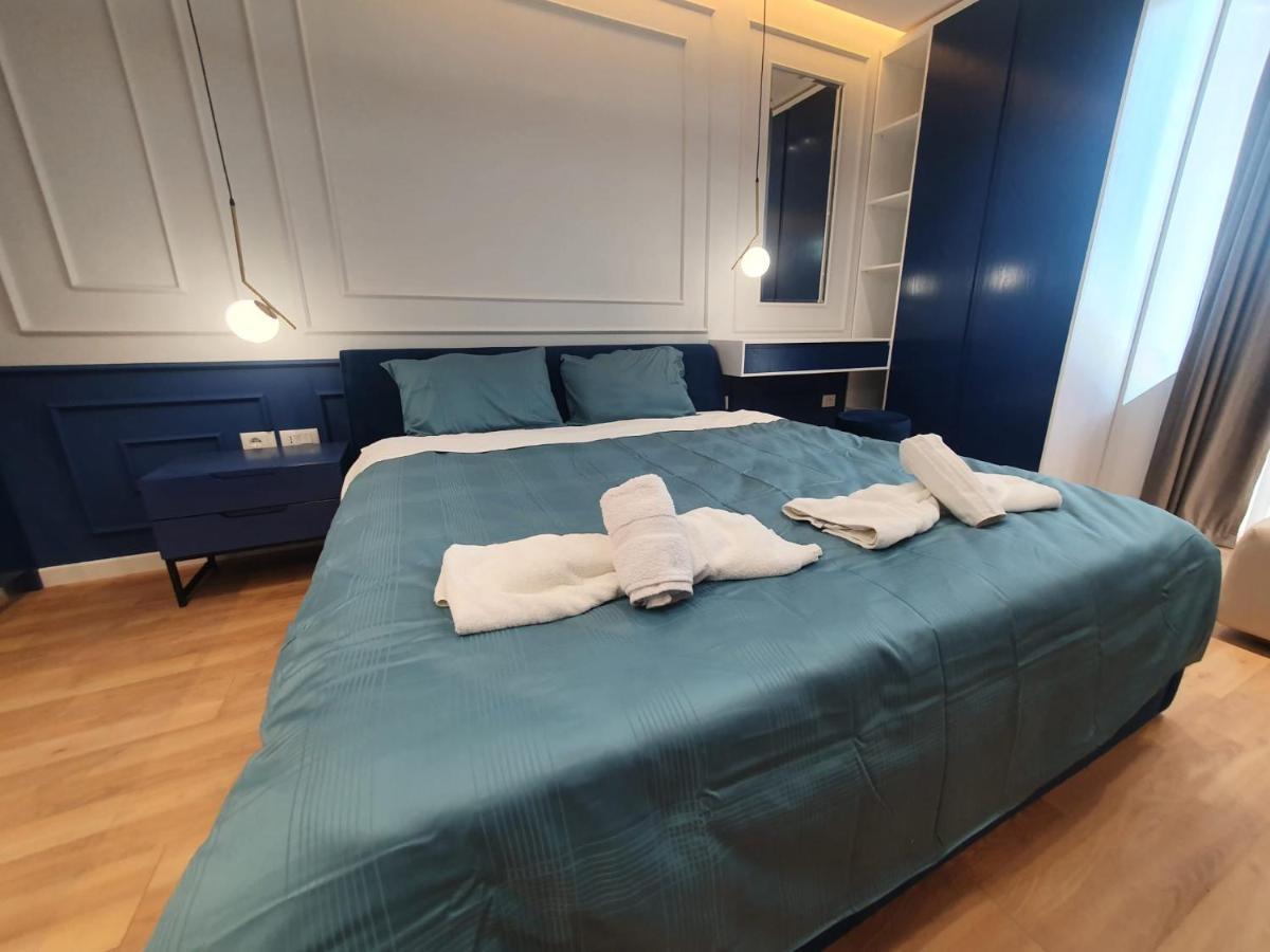 #new Luxury Apartment